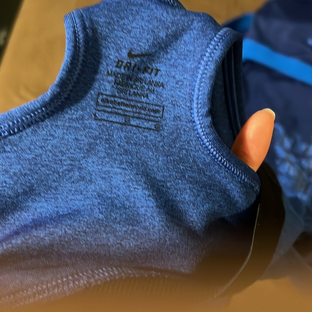 Nike Dri-Fit Set - Picture 5 of 6